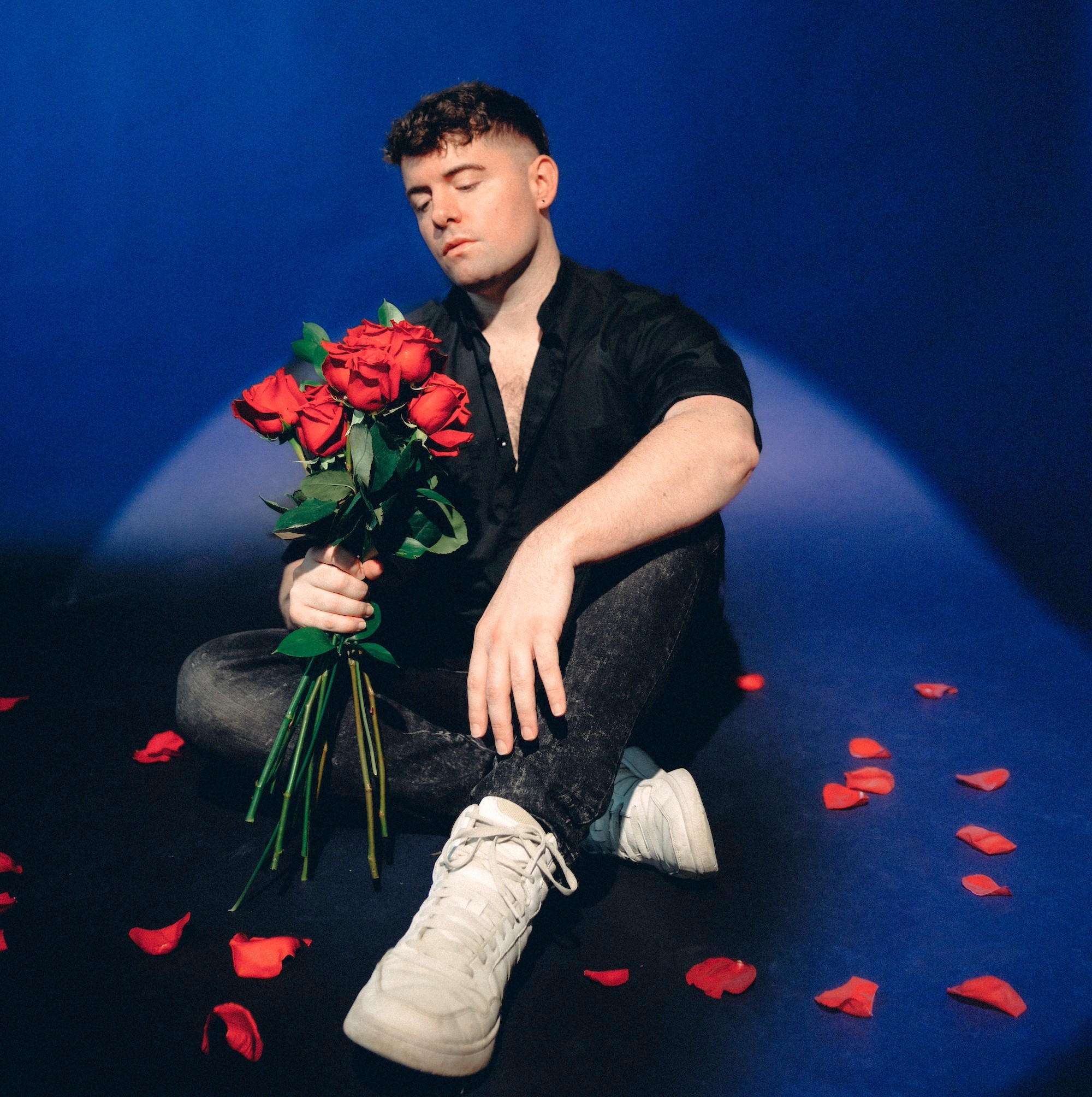 TYYE TURNS HEARTBREAK INTO GLOSSY POP CONFESSION