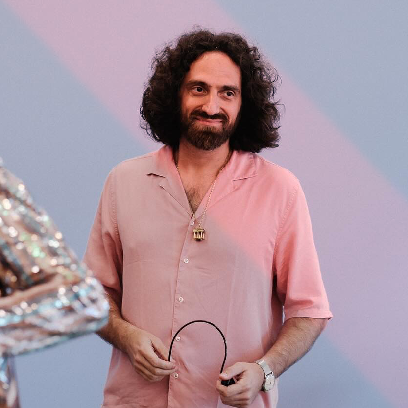 DAVE VIOLENZA TRANSMITS MOTION THROUGH THE VOID