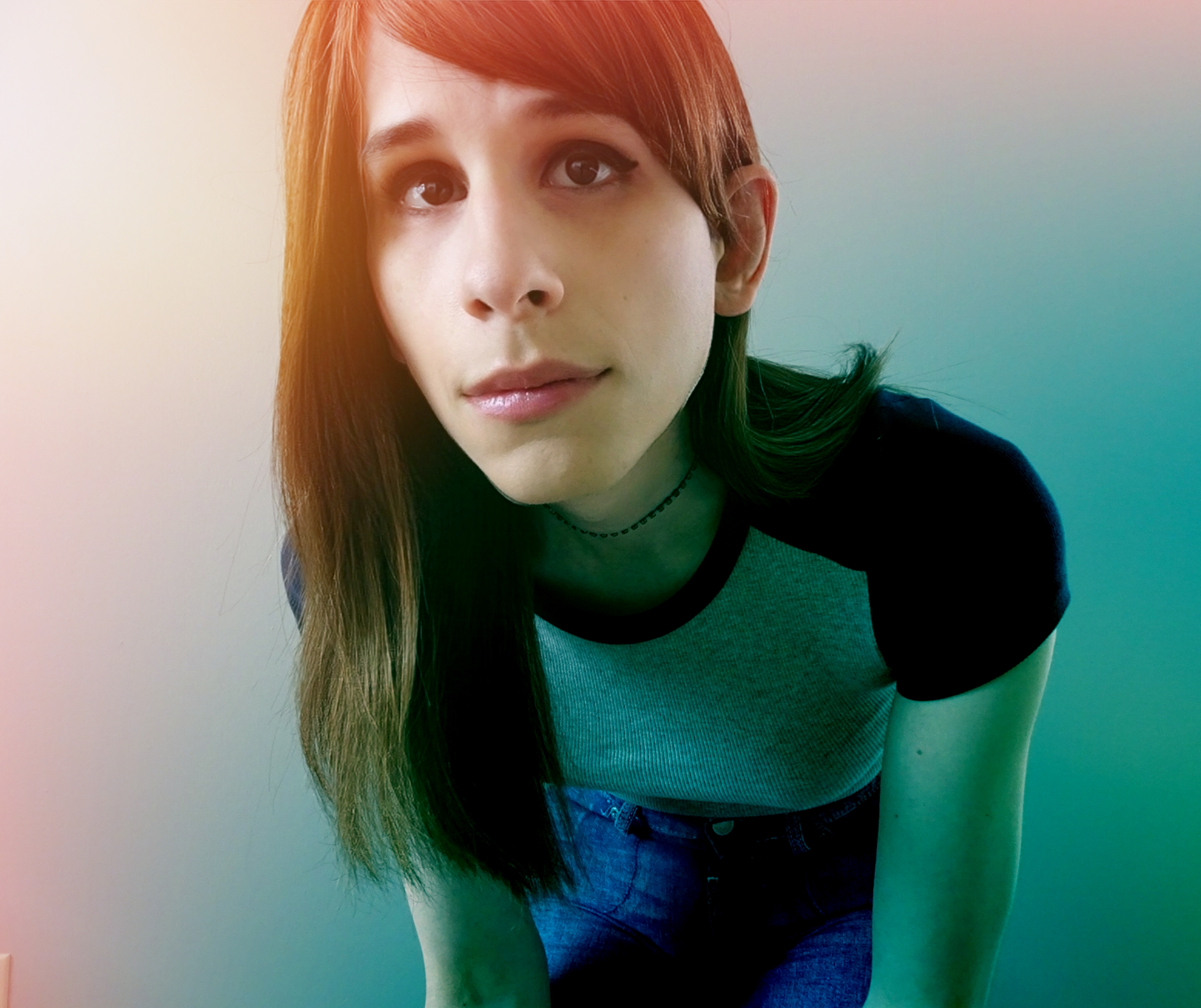 HEY LOOK LISTEN’S DREAMY SHOEGAZE CONFESSION