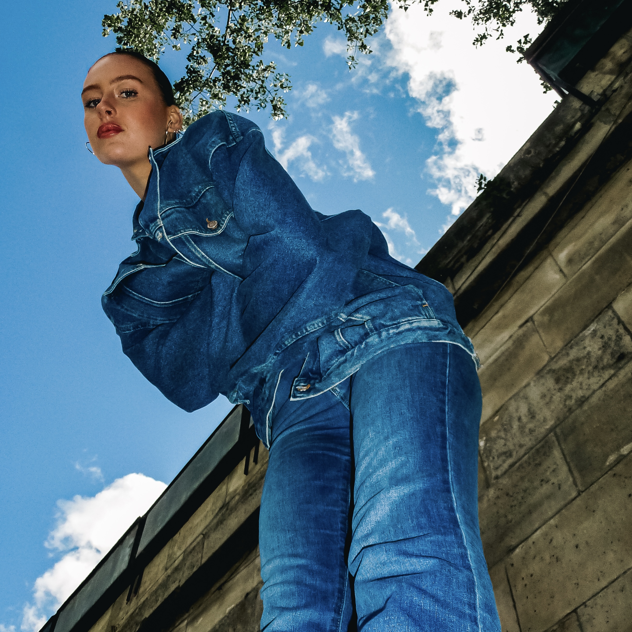 OLIVIA COX FINDS PEACE IN GOODBYE FOR NOW