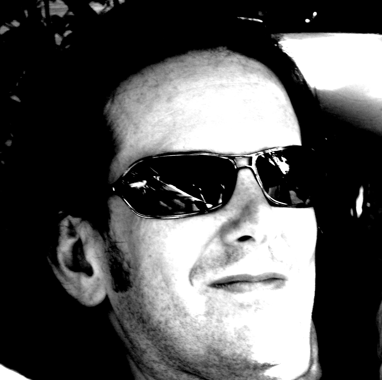 BLINDNESS & LIGHT DRAW A LINE